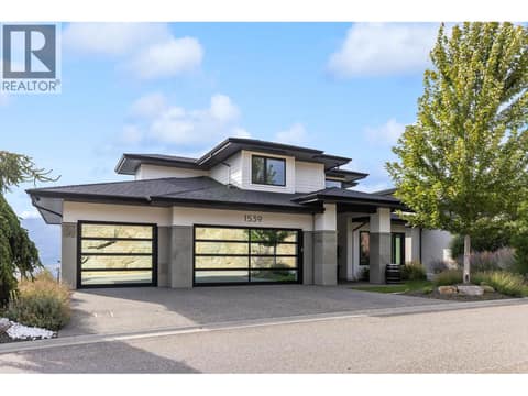 3 Car Garage at 1539 Rocky Point Drive, Wilden, Kelowna