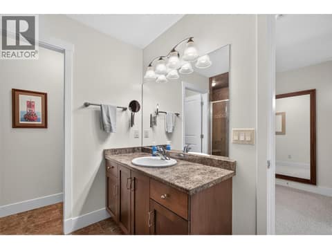 Primary ensuite at 3359 Cougar Road Unit# 9, Westbank Centre, West Kelowna