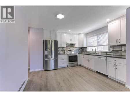 Photo 6 of 625 Rowcliffe Avenue Unit# 101, Kelowna South