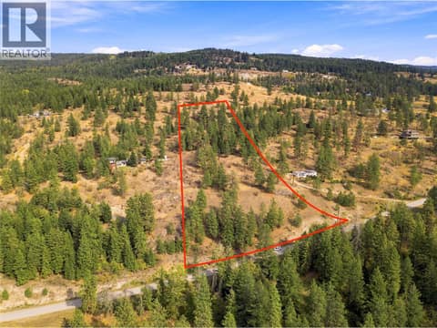Approximate lot outline at 5601 Twin Creek Place, Ellison, Kelowna