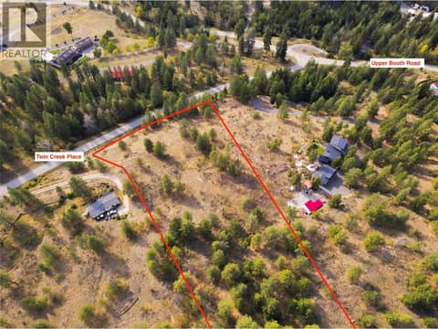 Approximate lot outline at 5601 Twin Creek Place, Ellison, Kelowna