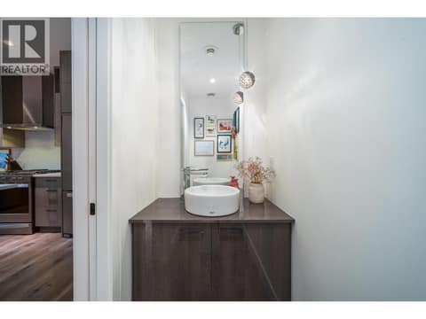 2 pce bathoom on main floor at 805 Burne Avenue Unit# 4, Kelowna South