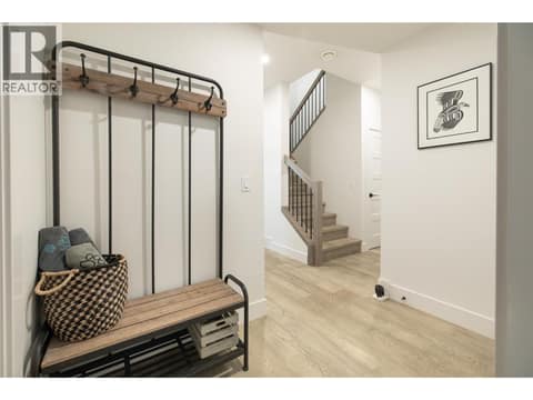 Photo 36 of 798 WARDLAW Avenue, Kelowna South