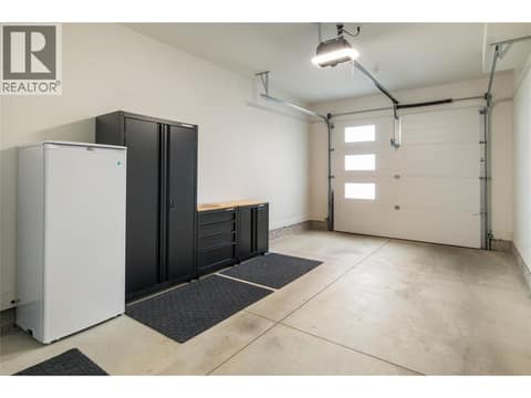 Photo 42 of 798 WARDLAW Avenue, Kelowna South