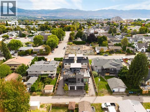 Photo 52 of 798 WARDLAW Avenue, Kelowna South