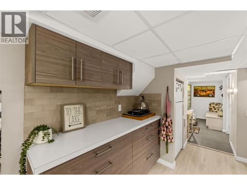 Photo 43 of 260 Lake Avenue, Kelowna South