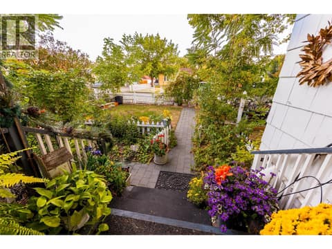 Photo 71 of 260 Lake Avenue, Kelowna South