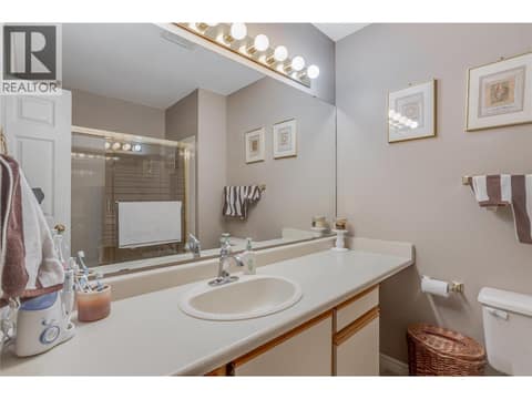 Main Bathroom at 2335 Somerset Court Lot# 3, West Kelowna Estates