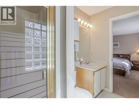Primary Bedroom Ensuite at 2335 Somerset Court Lot# 3, West Kelowna Estates