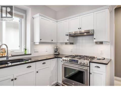 Kitchen at 4170 Gallaghers Forest South, South East Kelowna