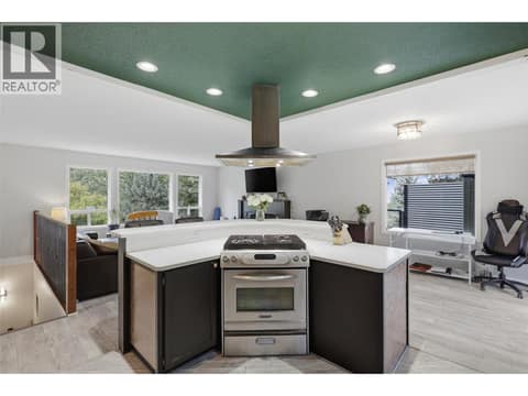 Photo 10 of 5545 Clearview Drive, Barnhartvale, Kamloops