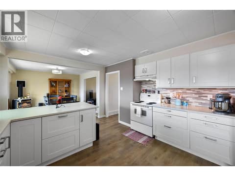 Photo 13 of 1019 Moncton Avenue, North Kamloops