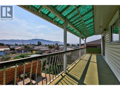 Photo 35 of 1019 Moncton Avenue, North Kamloops
