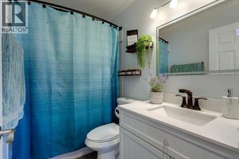 Main bathroom at 2440 Old Okanagan Highway Unit# 1114, Westbank Centre, West Kelowna