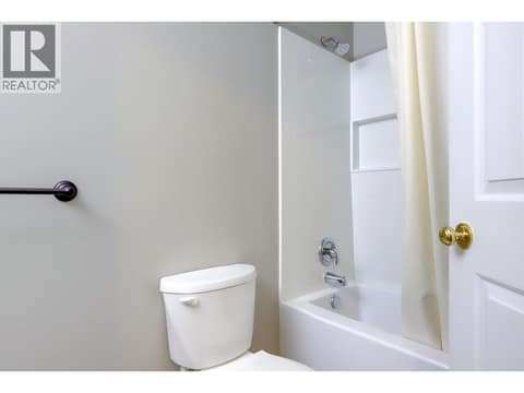 Photo 37 of 3600 Pleasant Valley Road Unit# 3, East Hill, Vernon