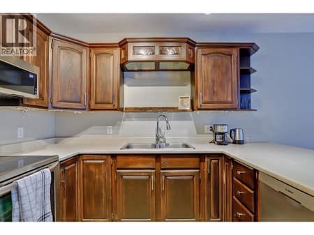 Photo 6 of 3600 Pleasant Valley Road Unit# 3, East Hill, Vernon