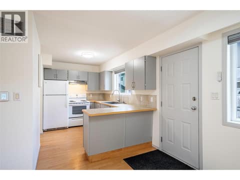 Photo 17 of 4100 19 Street Unit# A & B Lot# 4, Harwood, Vernon