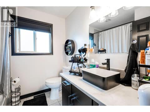 Photo 38 of 4100 19 Street Unit# A & B Lot# 4, Harwood, Vernon