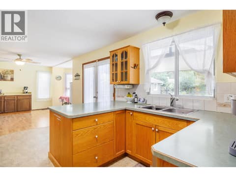 Photo 6 of 1345 Brentwood Road, West Kelowna Estates