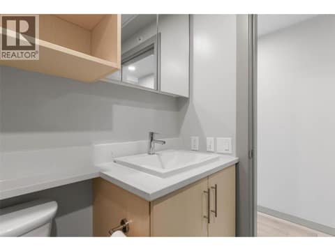 Photo 10 of 345 Dougall Road N Unit# PH8, Rutland North, Kelowna