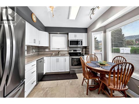 Photo 6 of 1770 Glenwood Drive Unit# 8, Valleyview, Kamloops