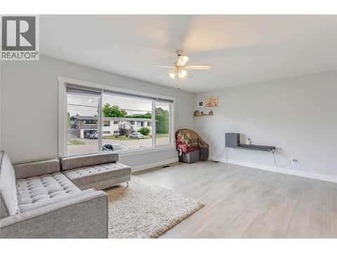 Photo 14 of 465 - 467 Killarney Road, Rutland North, Kelowna