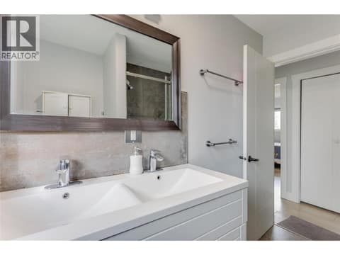 Photo 19 of 465 - 467 Killarney Road, Rutland North, Kelowna