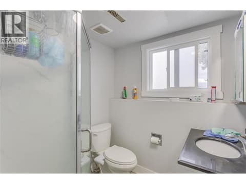 Photo 37 of 465 - 467 Killarney Road, Rutland North, Kelowna