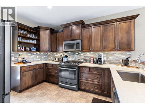 Photo 10 of 6555 Blackcomb Place, Foothills, Vernon
