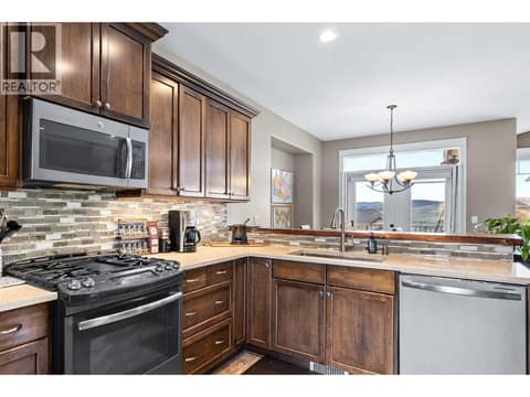 Photo 14 of 6555 Blackcomb Place, Foothills, Vernon