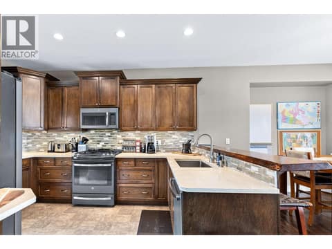 Photo 9 of 6555 Blackcomb Place, Foothills, Vernon