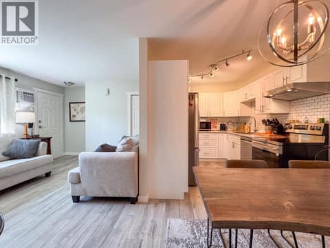 Photo 11 of 1047 Middleton Way Unit# 213, Middleton Mountain Vernon