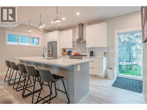 Photo 3 of 5119 Turtle Pond Place Lot# 20, Bella Vista, Vernon