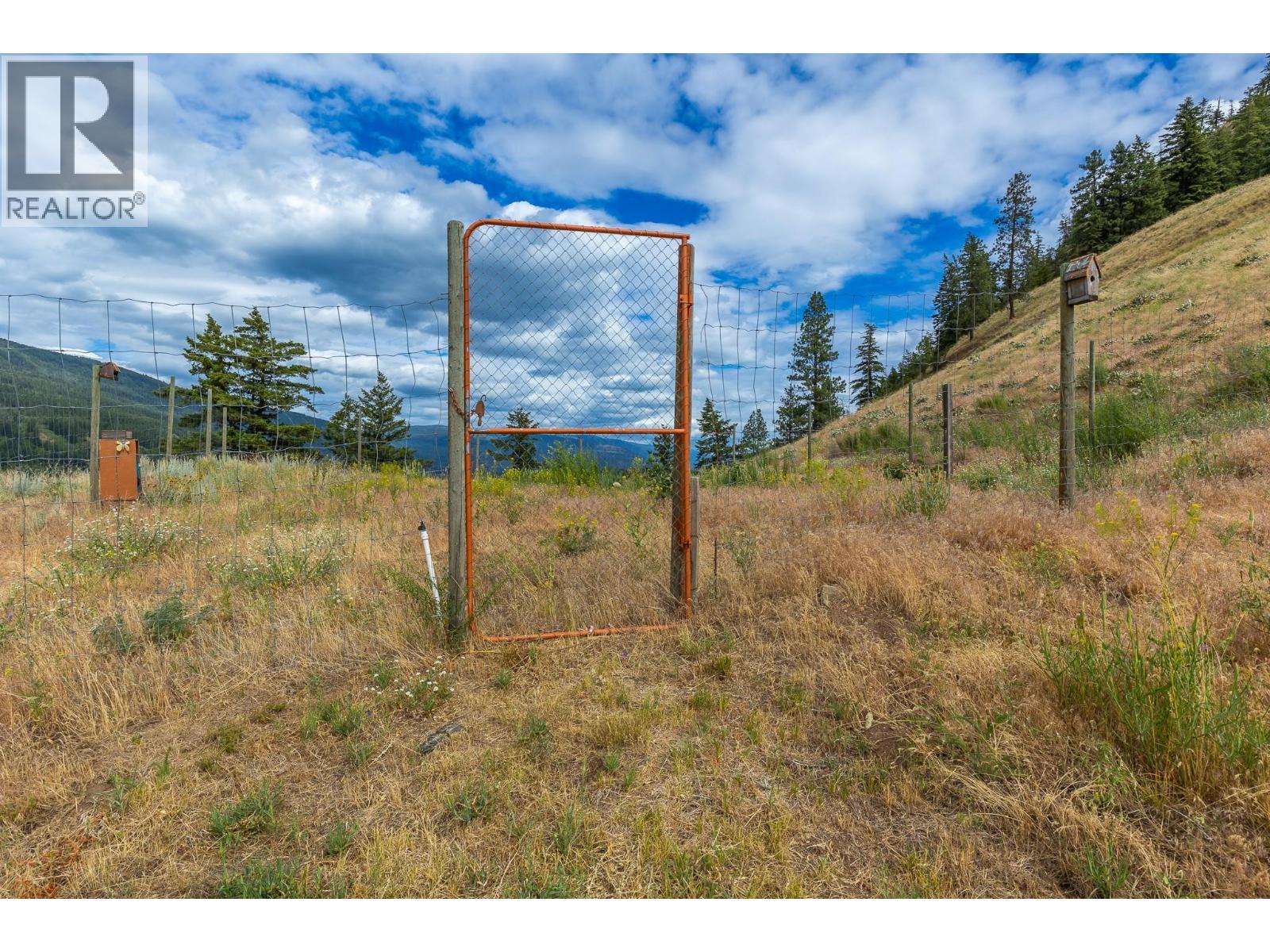 Photo 79 of 1225 Round Lake Road, Armstrong/ Spall.