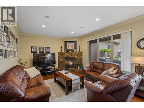Photo 13 of 456 AZURE Place, Sahali, Kamloops