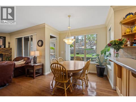 Photo 14 of 456 AZURE Place, Sahali, Kamloops