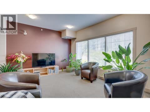 4th Floor reading nook at 3211 Centennial Drive Unit# 28, Alexis Park, Vernon
