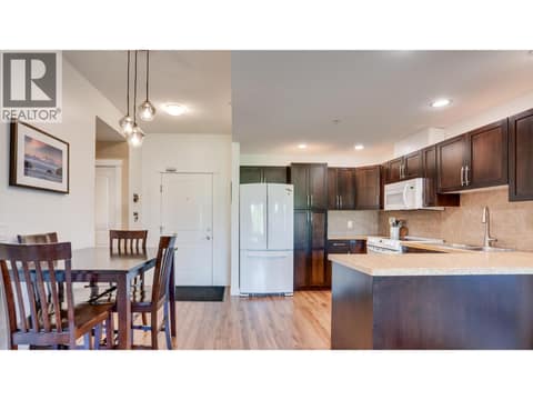 Kitchen and dining area at 3211 Centennial Drive Unit# 28, Alexis Park, Vernon
