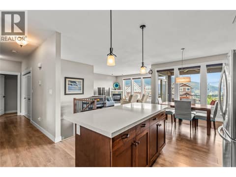 Photo 10 of 121 Blackcomb Court, Foothills, Vernon