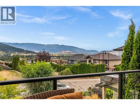 Photo 18 of 121 Blackcomb Court, Foothills, Vernon
