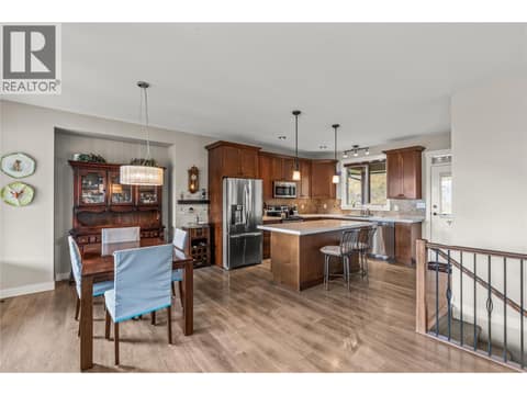 Photo 19 of 121 Blackcomb Court, Foothills, Vernon