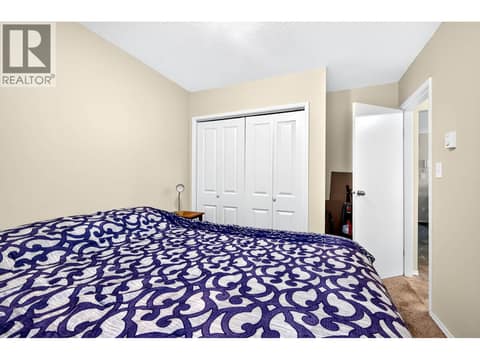 Photo 10 of 190 Carson Crescent, North Kamloops