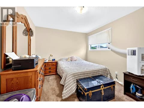 Photo 7 of 190 Carson Crescent, North Kamloops