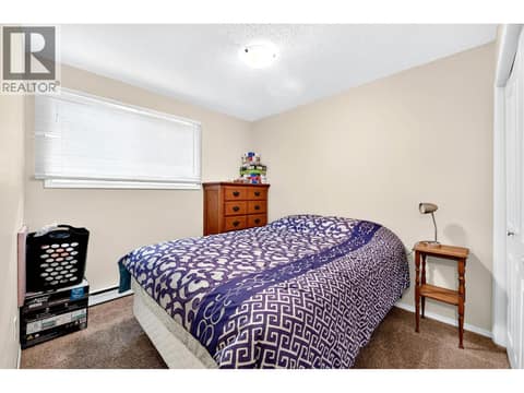 Photo 9 of 190 Carson Crescent, North Kamloops
