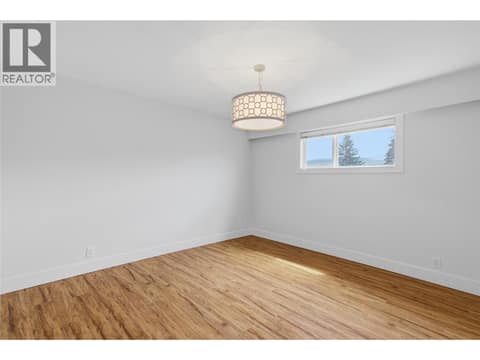 Photo 16 of 298 JUNIPER Avenue, North Kamloops