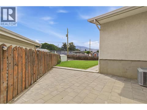 Photo 33 of 298 JUNIPER Avenue, North Kamloops