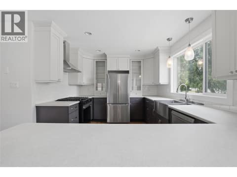 Photo 7 of 298 JUNIPER Avenue, North Kamloops