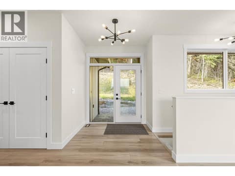 Photo 7 of 7863 Boulter Road, North BX, Vernon
