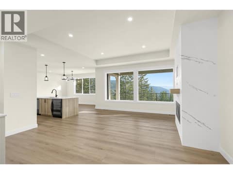 Photo 8 of 7863 Boulter Road, North BX, Vernon