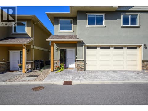 Welcome home to The Oaks #38! at 6600 Okanagan Avenue Unit# 38, Okanagan Landing, Vernon